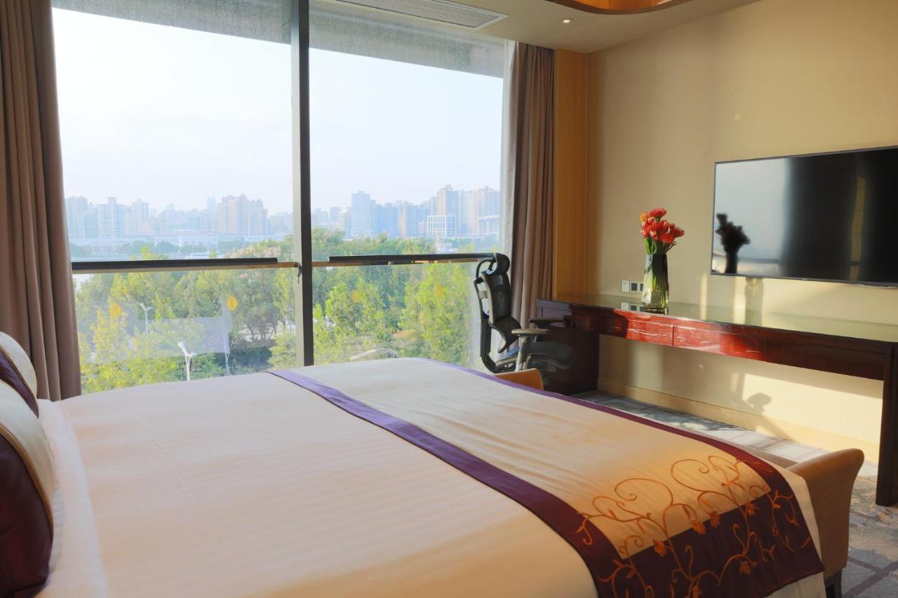 Intercontinental Shanghai Expo By Ihg Eksteriør bilde